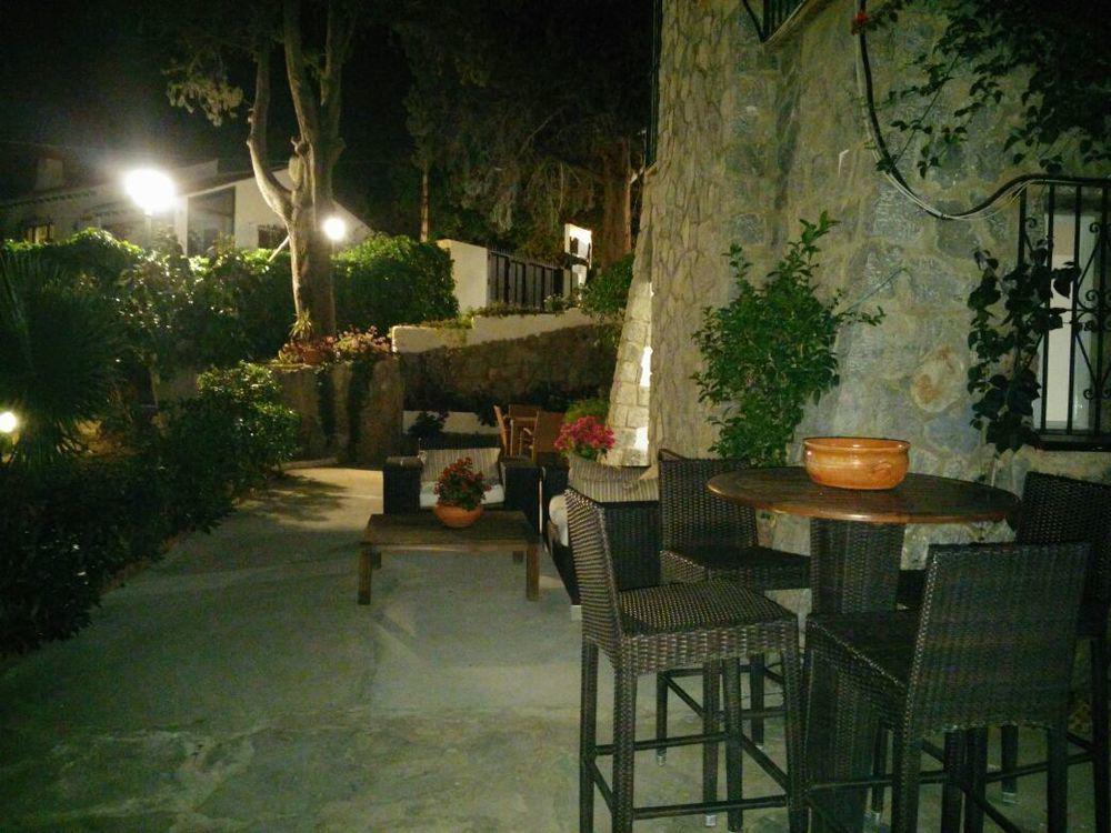 Hostal Boutique Los Geranios Del Pinar Torremolinos Eksteriør bilde