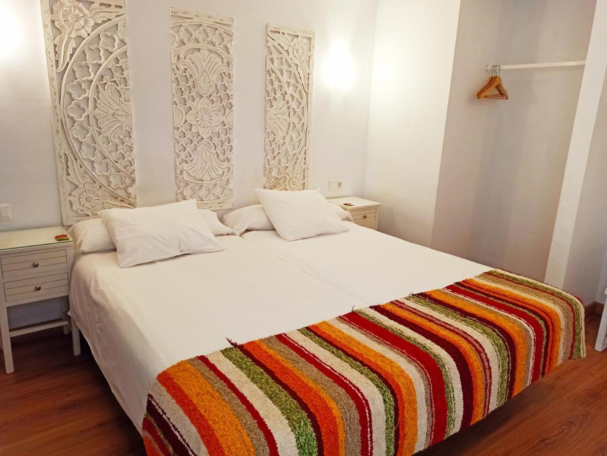 Hostal Boutique Los Geranios Del Pinar Torremolinos Eksteriør bilde